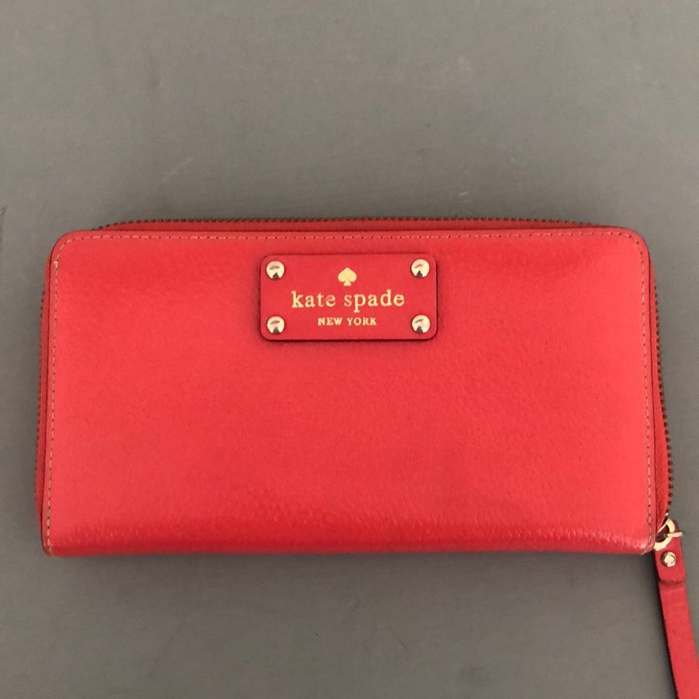 Kate spade zip wallet